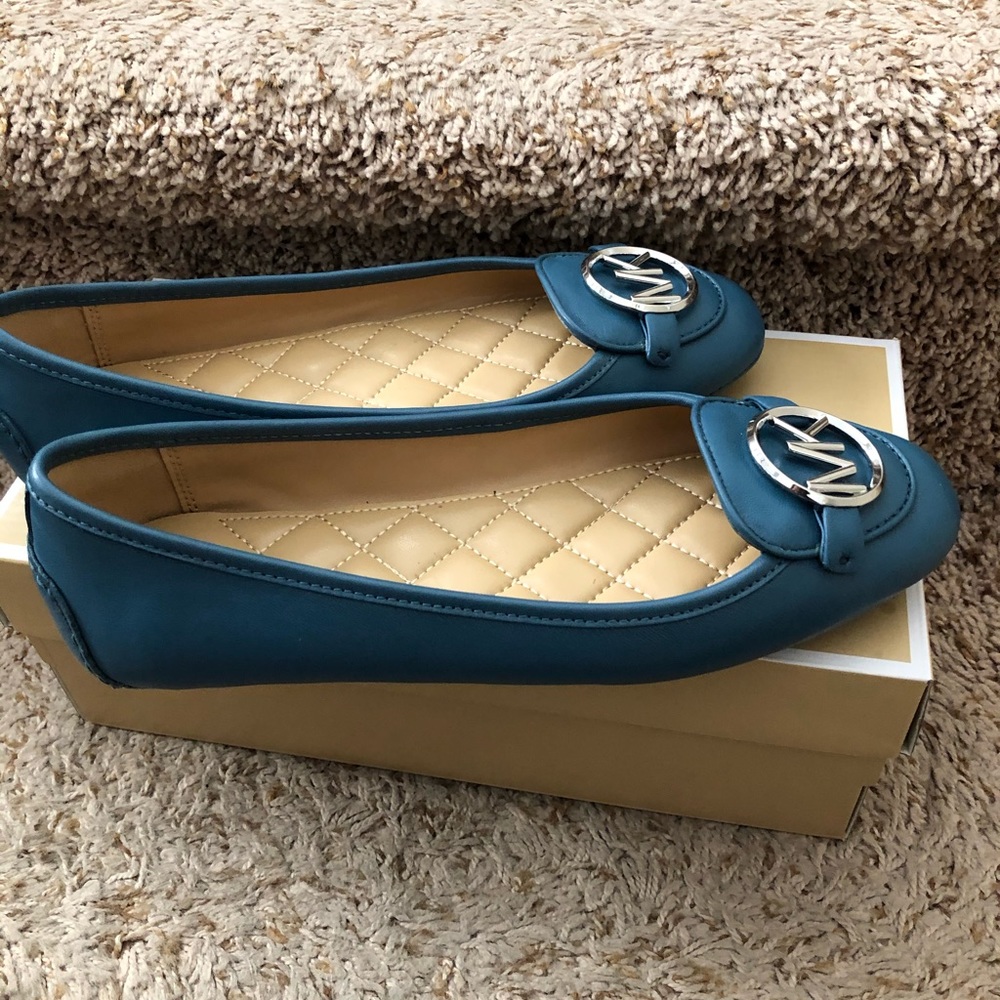 Michael Kors Teal Blue Shoes Sz 7